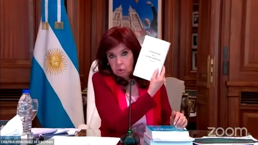 <strong>During closing arguments of her corruption trial, Argentine VP Fernández de Kirchner laments on her political persecution </strong>