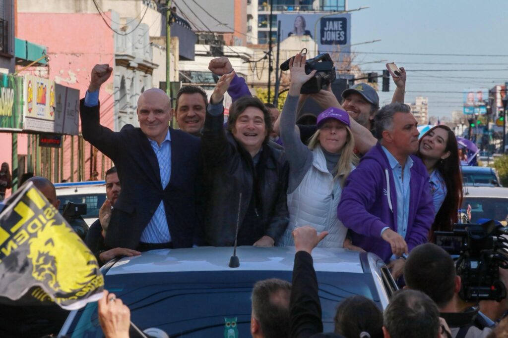 Javier Milei's campaign caravan