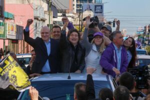 Javier Milei's campaign caravan